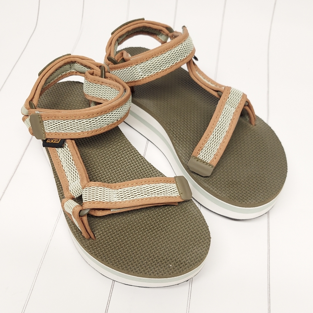 Teva Olive Strap Platform Sandals Shoes - Picture 2 of 16